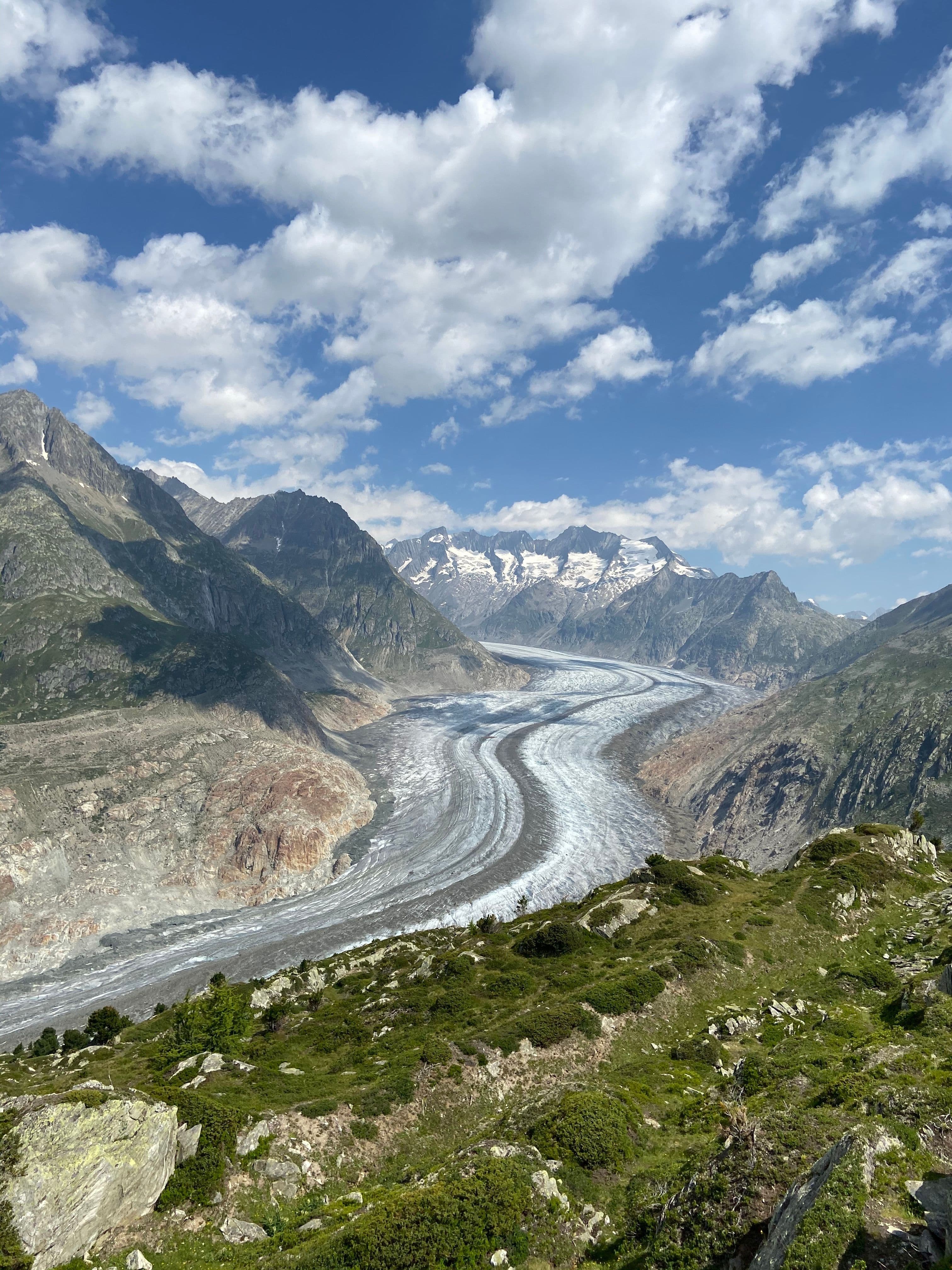 Glaciar junto al recorrido alpino del Bernina